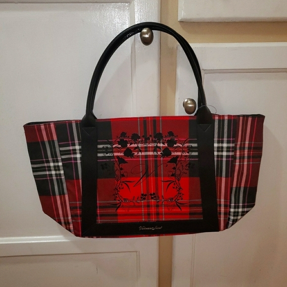 Victoria's Secret Handbags - Victoria Secret Tote Bag 🎒